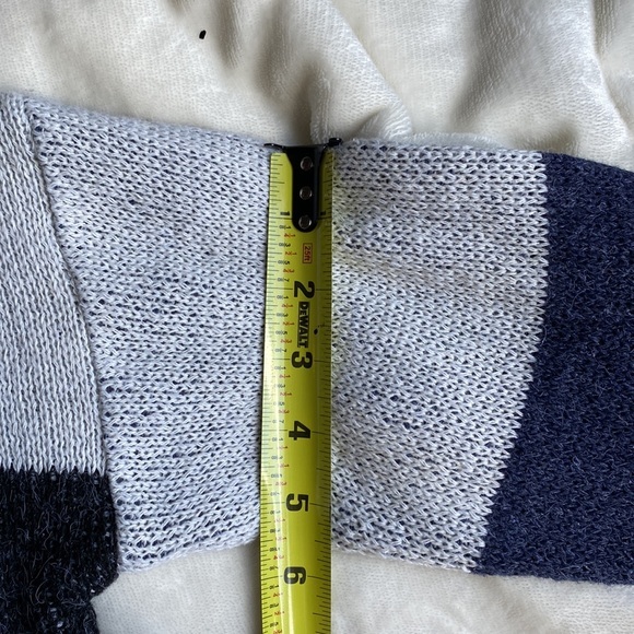 Preowned S Cardigan - Picture 4 of 11